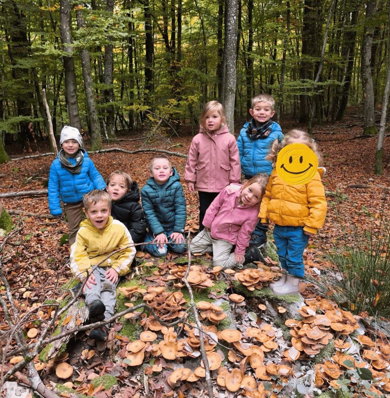 A render of three white cylindrical columns, against a warm creme background
