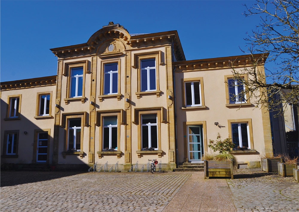 Data points on top of landscape